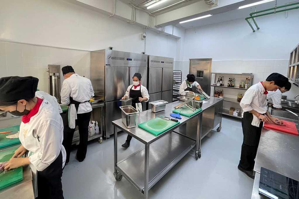 Optimalisasi Penggunaan Ruang Dapur Efisien