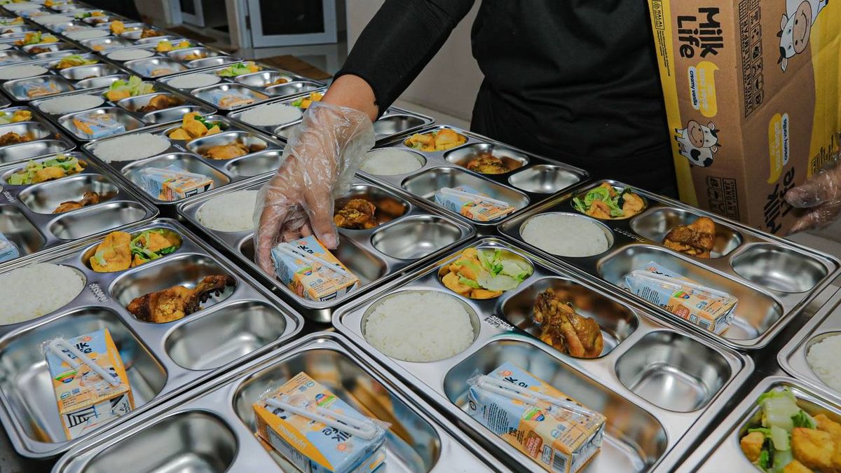 manajemen stok bahan makanan sekolah